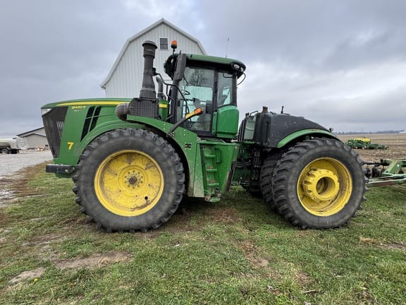 2021 John Deere 9420R Equipment Image0