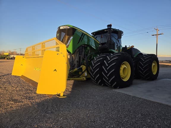 Image of John Deere 9520R equipment image 3