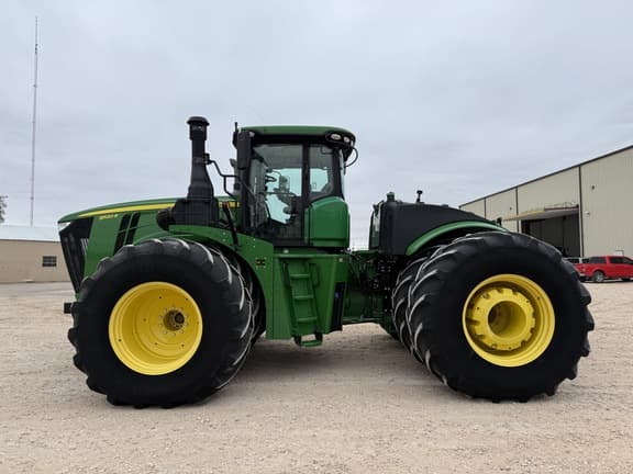 Image of John Deere 9520R equipment image 1