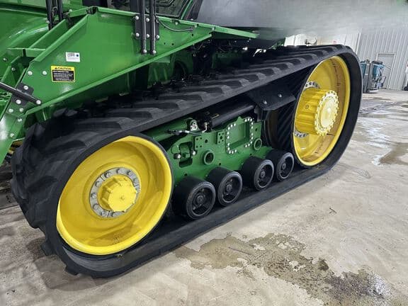 Image of John Deere 9520RT equipment image 2