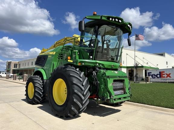 Image of John Deere 9800 equipment image 1