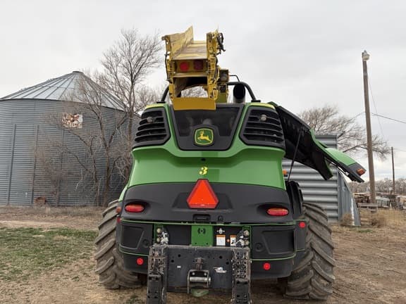 Image of John Deere 9800 equipment image 2