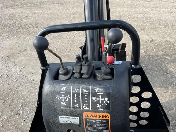 Image of John Deere BH11B equipment image 3