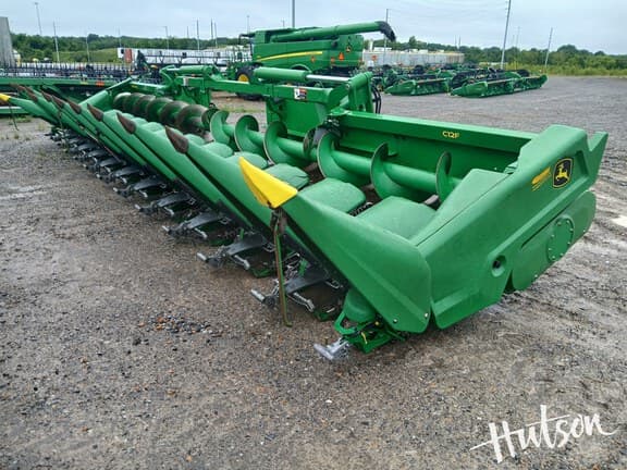 Image of John Deere C12F equipment image 1