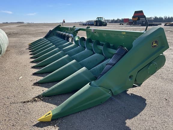 Image of John Deere C12R Primary image