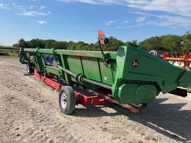 Image of John Deere C12R equipment image 4