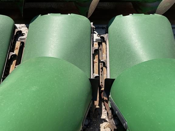 Image of John Deere C16R equipment image 3