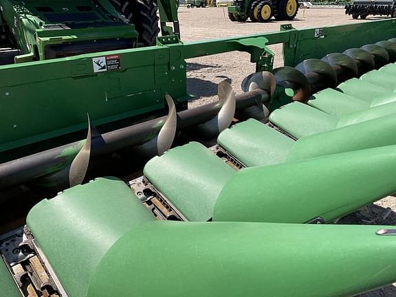 Image of John Deere C16R equipment image 4
