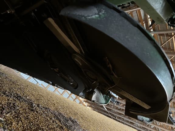 Image of John Deere C18R equipment image 4