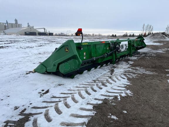 Image of John Deere C18R equipment image 2