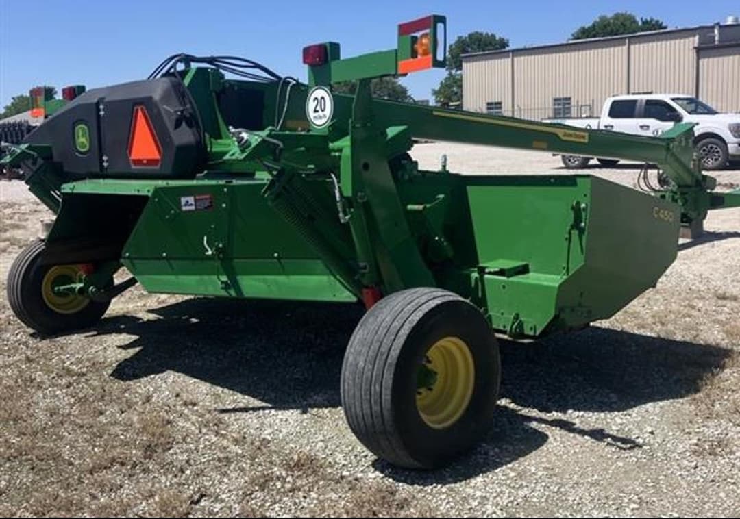 Image of John Deere C450 Image 1