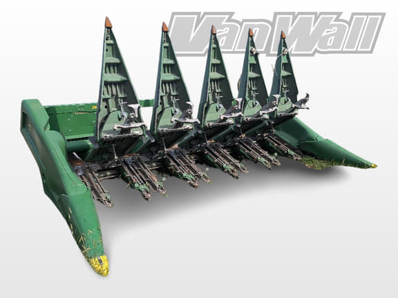 Image of John Deere C6R Primary image