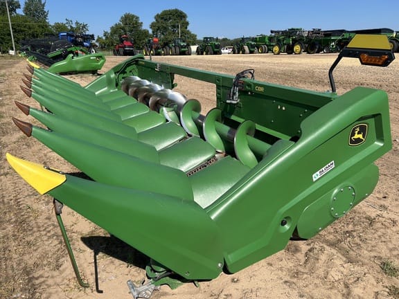 2021 John Deere C8R Equipment Image0