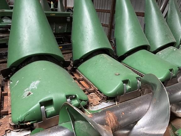 Image of John Deere C8R equipment image 2