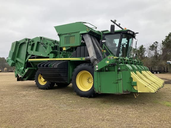 Image of John Deere CP690 equipment image 2