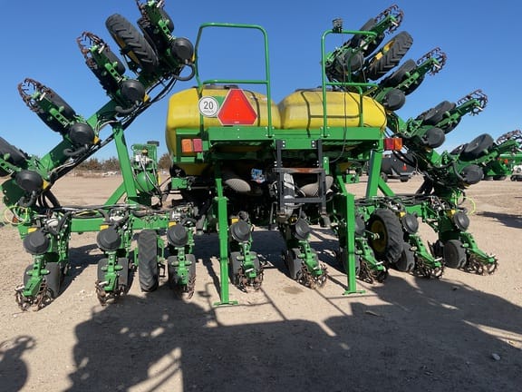 2021 John Deere DR16X Equipment Image0