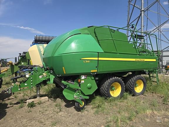 Image of John Deere L341 Primary image