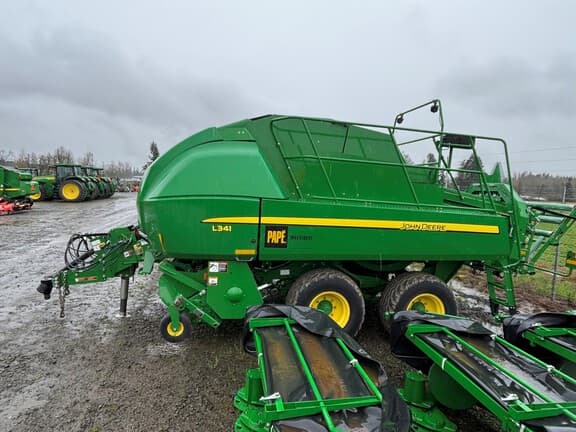 Image of John Deere L341 equipment image 1