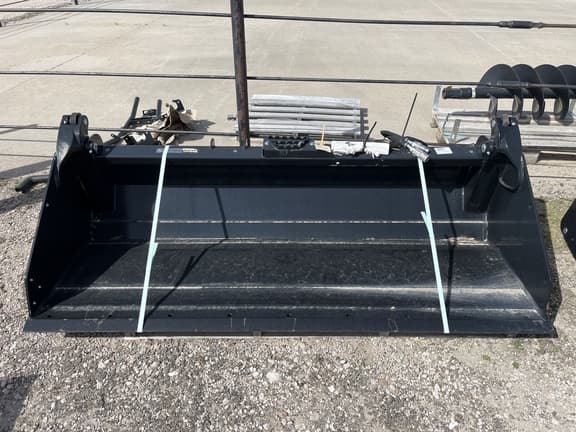 Image of John Deere MP84B equipment image 1