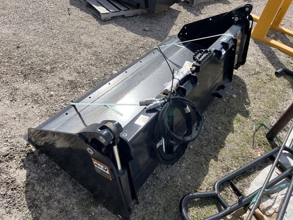 Image of John Deere MP84B equipment image 4