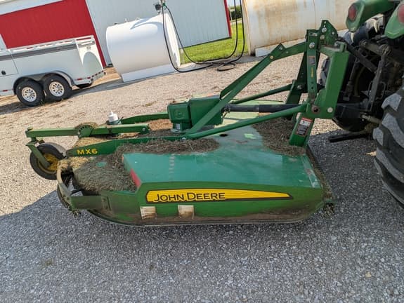 Image of John Deere MX6 equipment image 1