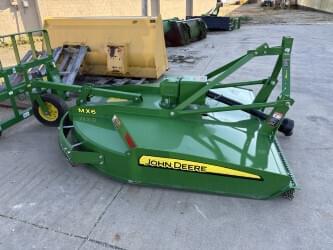Image of John Deere MX6 equipment image 1