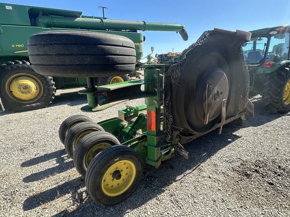 Image of John Deere R10 equipment image 3