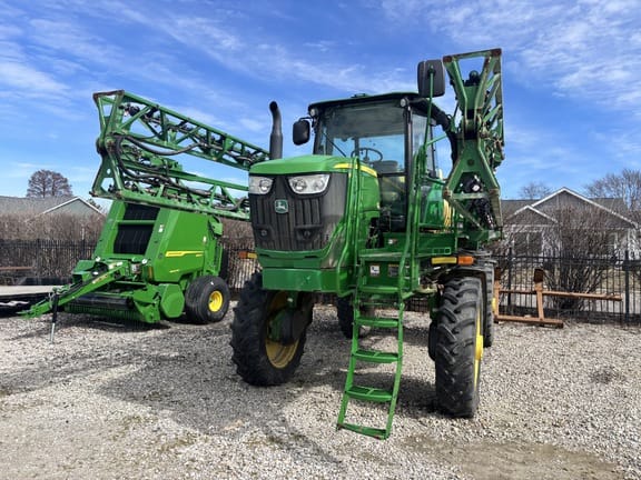 Main image John Deere R4023