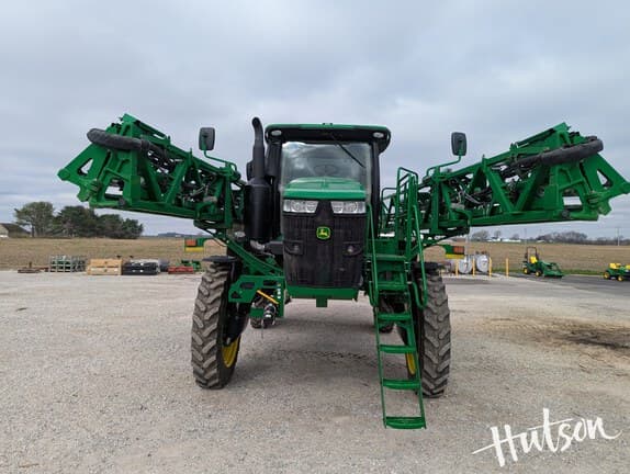 Image of John Deere R4030 equipment image 2