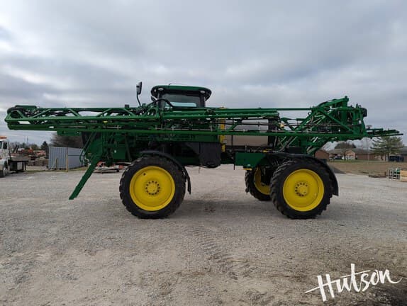 Image of John Deere R4030 equipment image 3