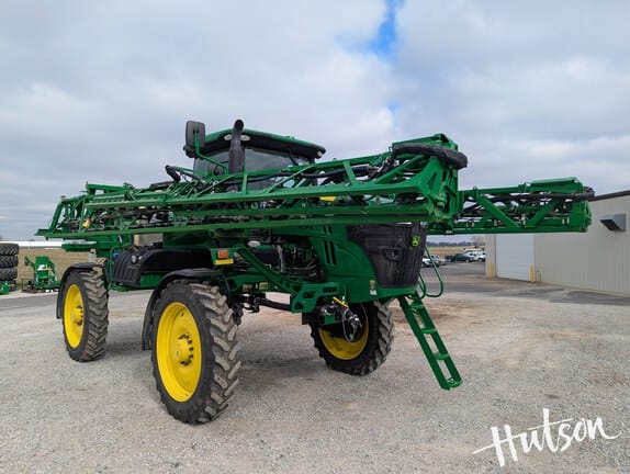 2021 John Deere R4030 Equipment Image0