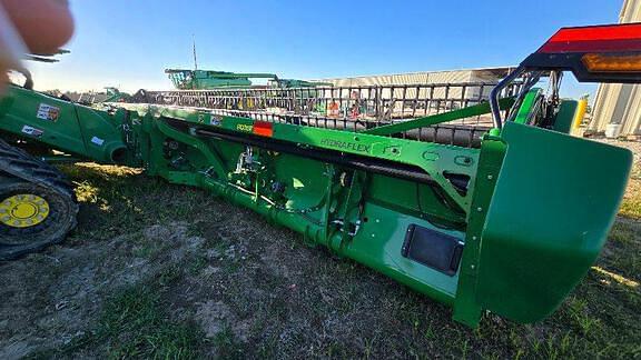 Image of John Deere RD35F equipment image 2