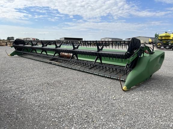 Image of John Deere RD35F Primary image