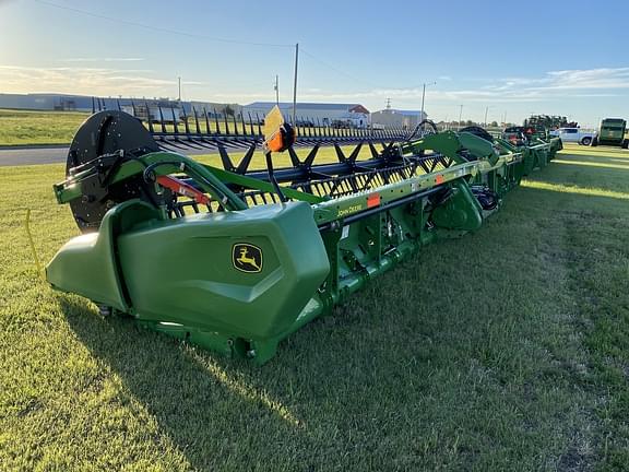 Image of John Deere RD40F equipment image 2