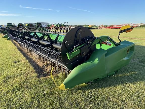 Image of John Deere RD40F equipment image 3