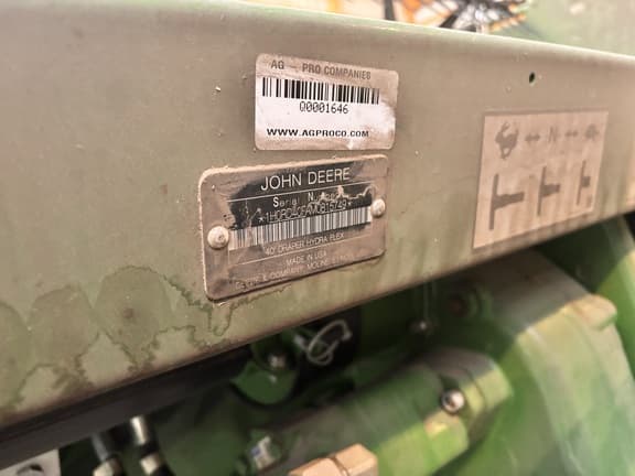 Image of John Deere RD40F equipment image 1