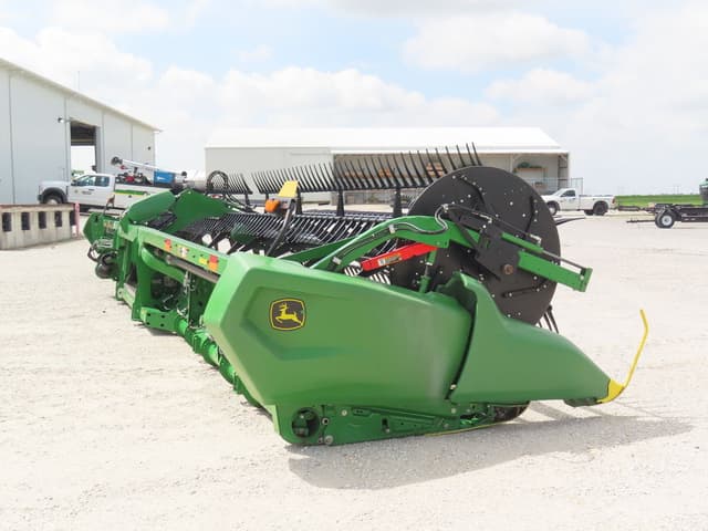 Image of John Deere RD40F equipment image 4