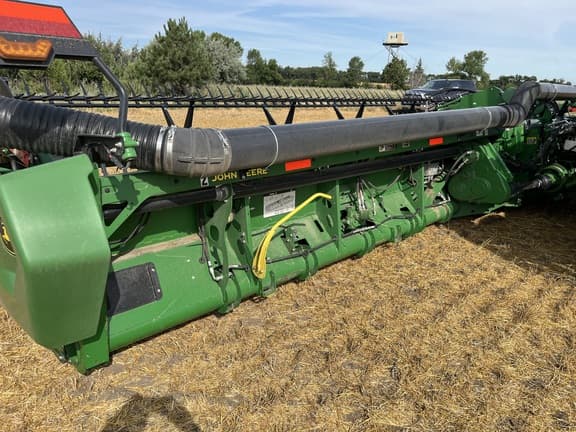 Image of John Deere RD40F equipment image 1