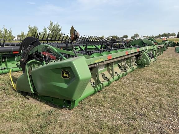 Image of John Deere RD45F equipment image 2