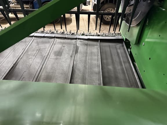 Image of John Deere RD45F equipment image 3