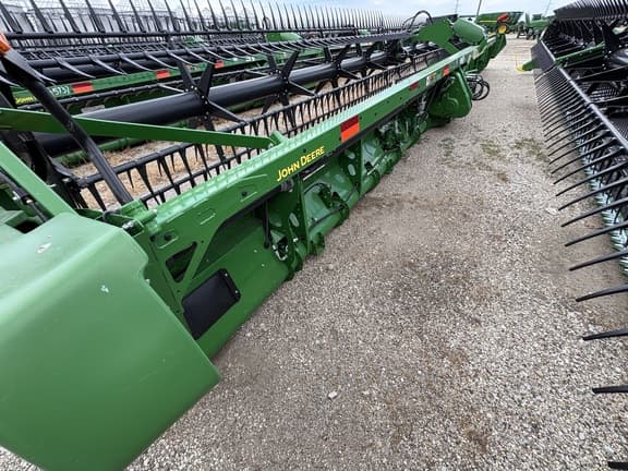 Image of John Deere RD45F equipment image 2
