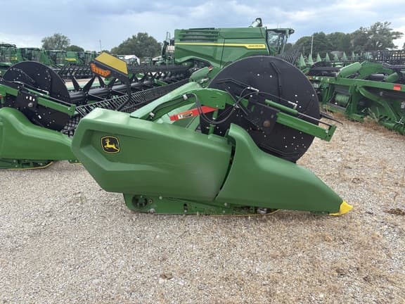 Image of John Deere RD45F equipment image 1