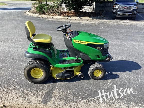 Image of John Deere S130 equipment image 4