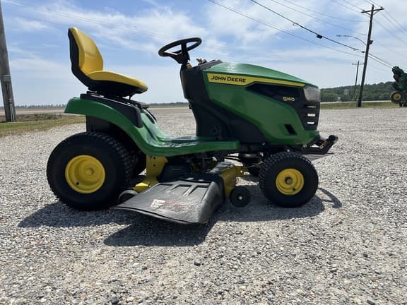 Image of John Deere S140 equipment image 3