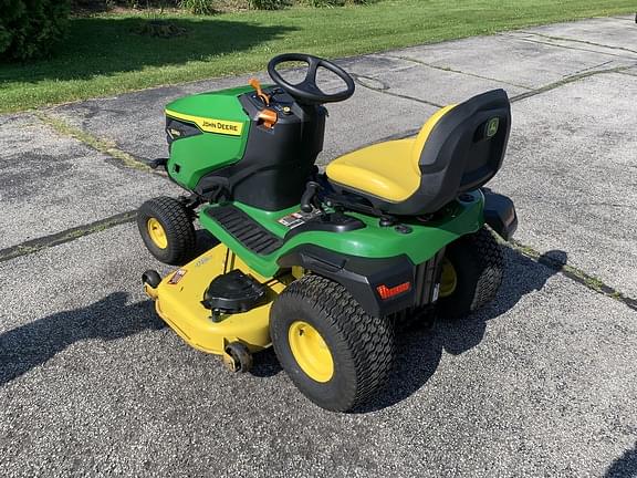 Image of John Deere S240 equipment image 3