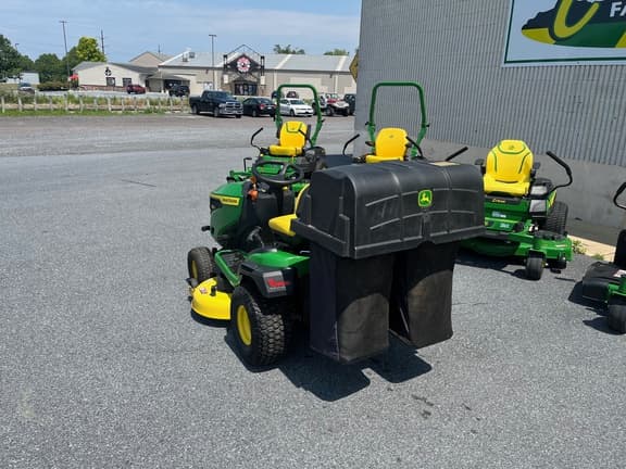 Image of John Deere S240 equipment image 4