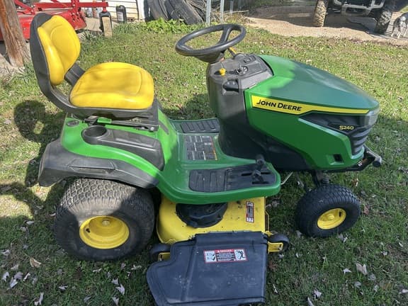 Image of John Deere S240 Primary image