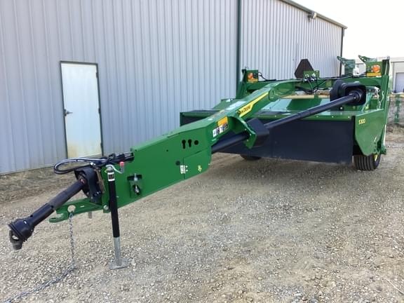 Image of John Deere S300 equipment image 1