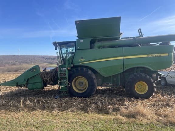 Image of John Deere S760 equipment image 2