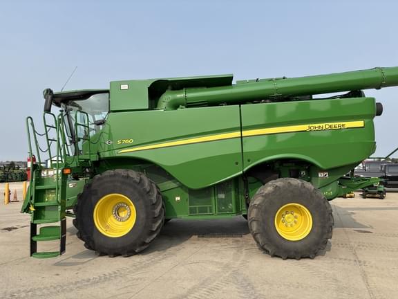 Image of John Deere S760 equipment image 4